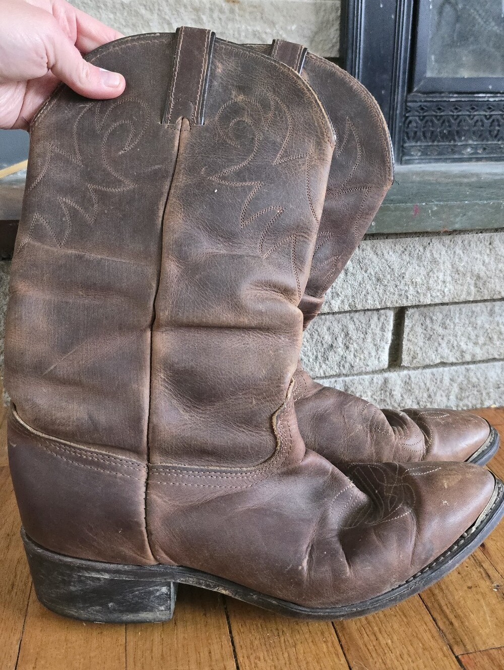 Vintage Men's Durango Distressed Brown Leather Western Cowboy Boots Size 9.5